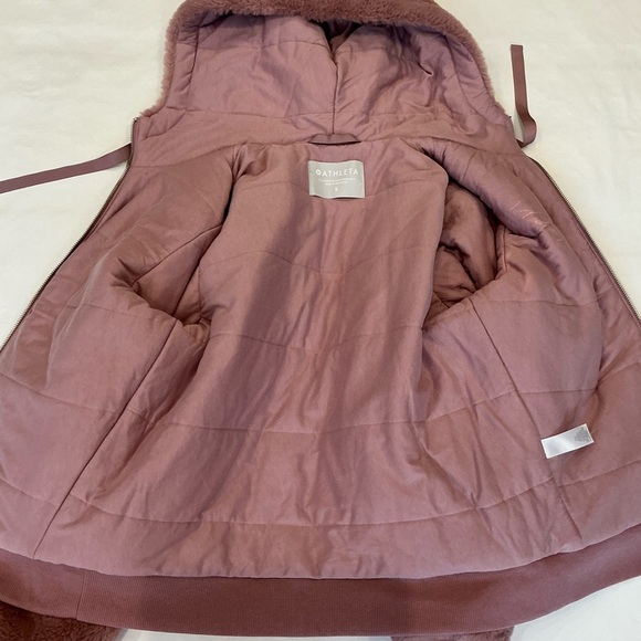 Athleta Faux Fur Zip Hoodie Jacket in Mauve Size Small - Picture 6 of 9